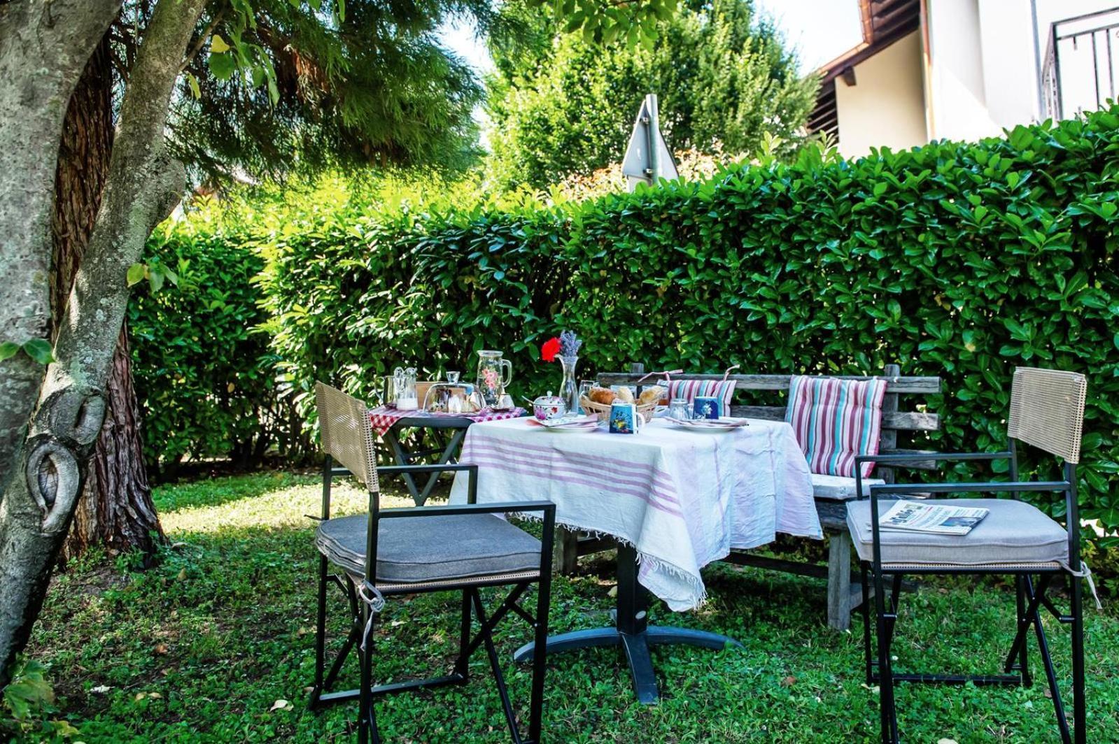 Il Pellegrino Bed & Breakfast Issogne Exterior photo